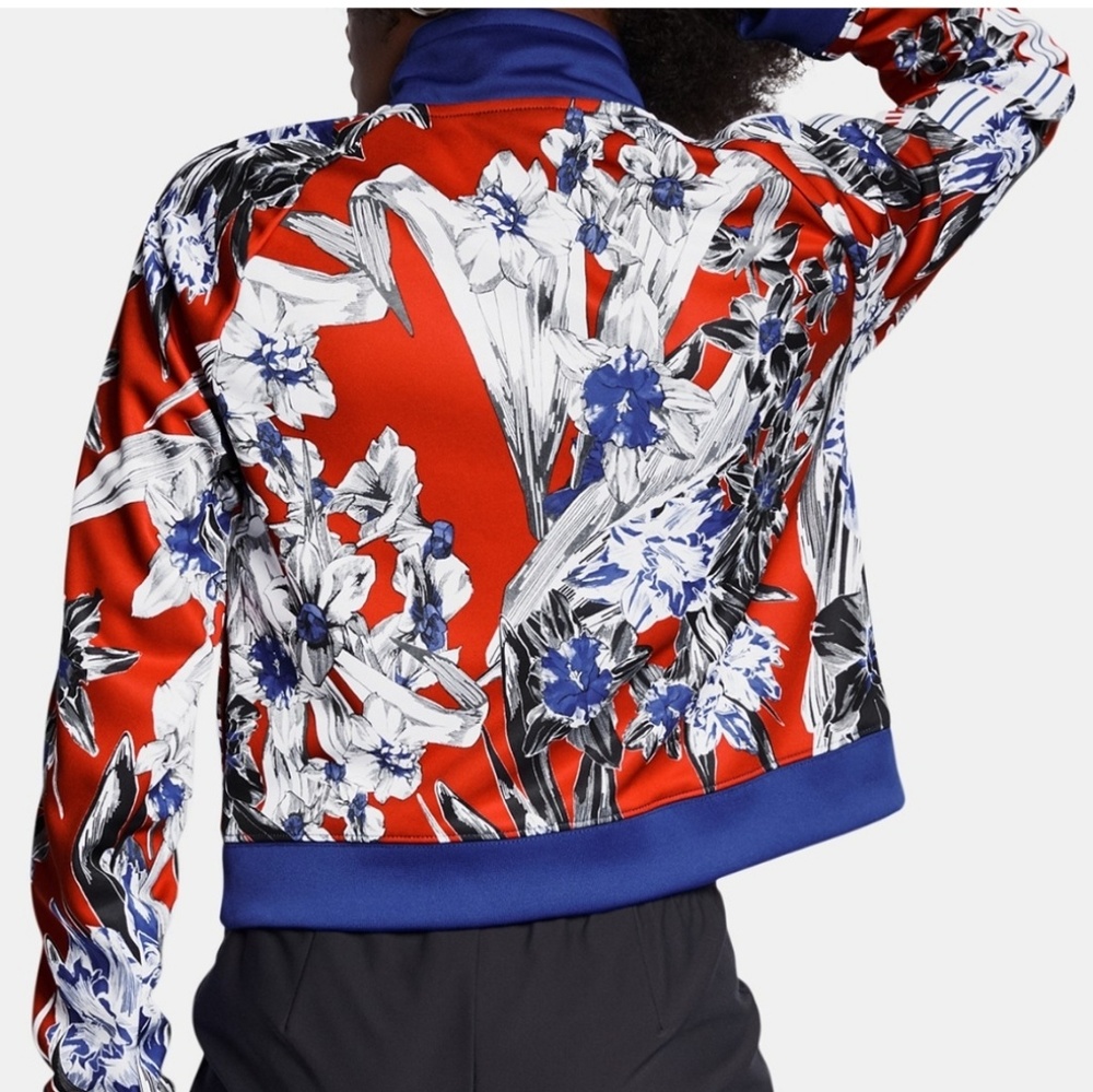 Nike - Picture 2 of 3
